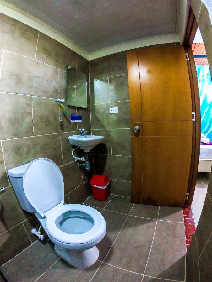 Hotel Jireh - San Carlos Ant Bagian luar foto