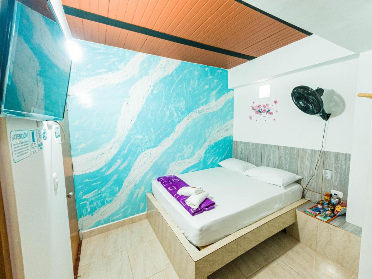 Hotel Jireh - San Carlos Ant Bagian luar foto
