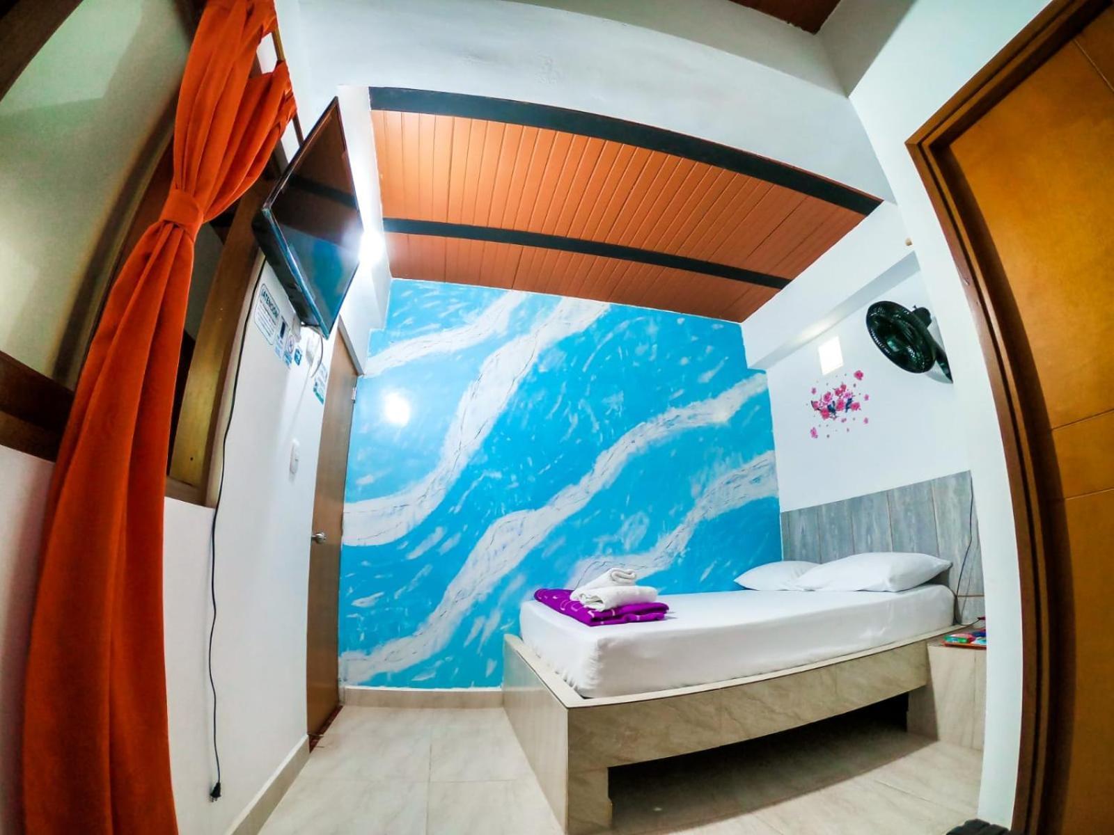 Hotel Jireh - San Carlos Ant Bagian luar foto